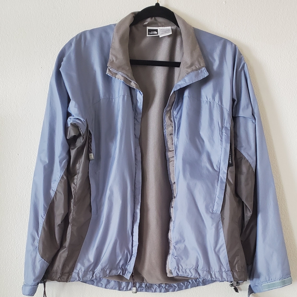 The North Face‎ Women's Windbreaker Jacket.